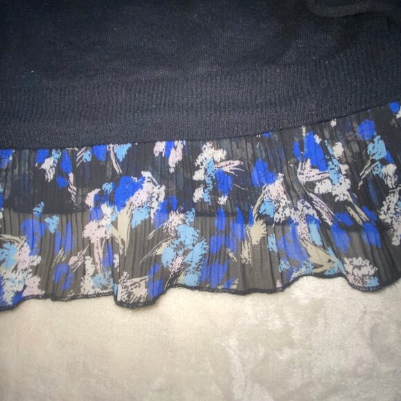 ELLE Long Sleeve Knit Sweater Top w/ Pretty Floral Ruffle Hem XL Black - Picture 4 of 8